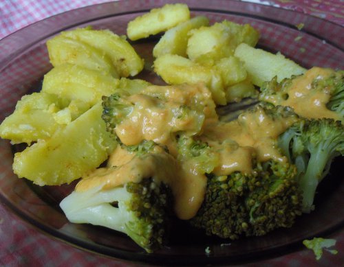 PdT-brocoli-sauce-nachos2